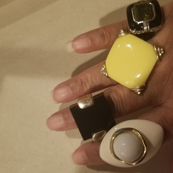 Ring Bundle - Picture 6 of 6